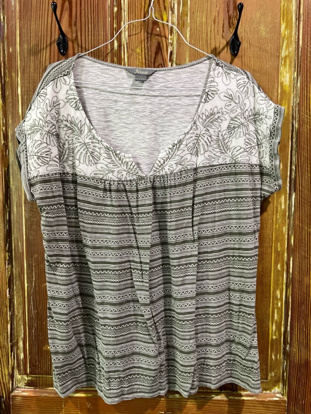 Natural Reflections Olive Green Patterned Short-Sleeve Top